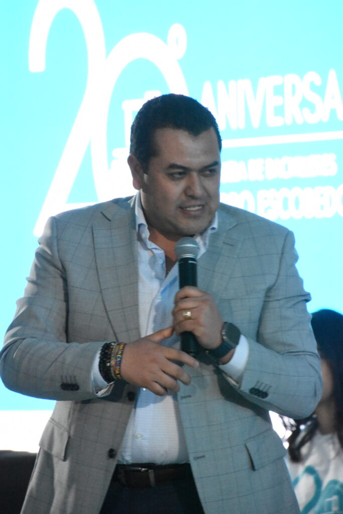 alberto nava pedro escobedo
