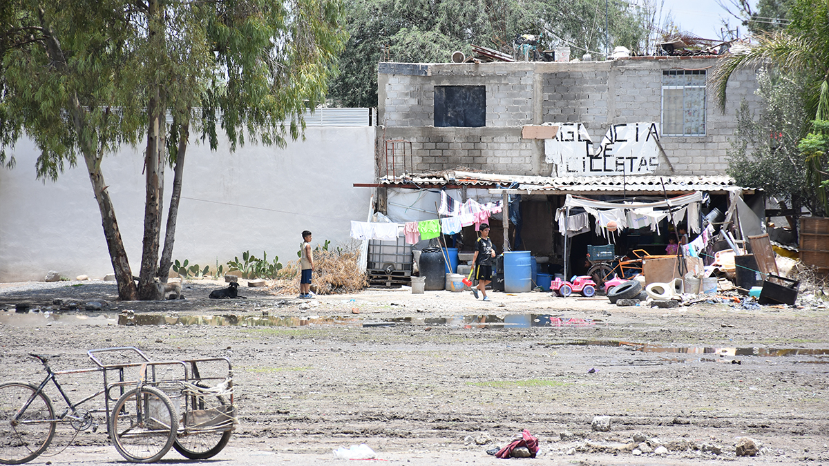 COLONIAS DE SAN JUAN DEL RÍO AVANZAN EN REGULARIZACIÓN