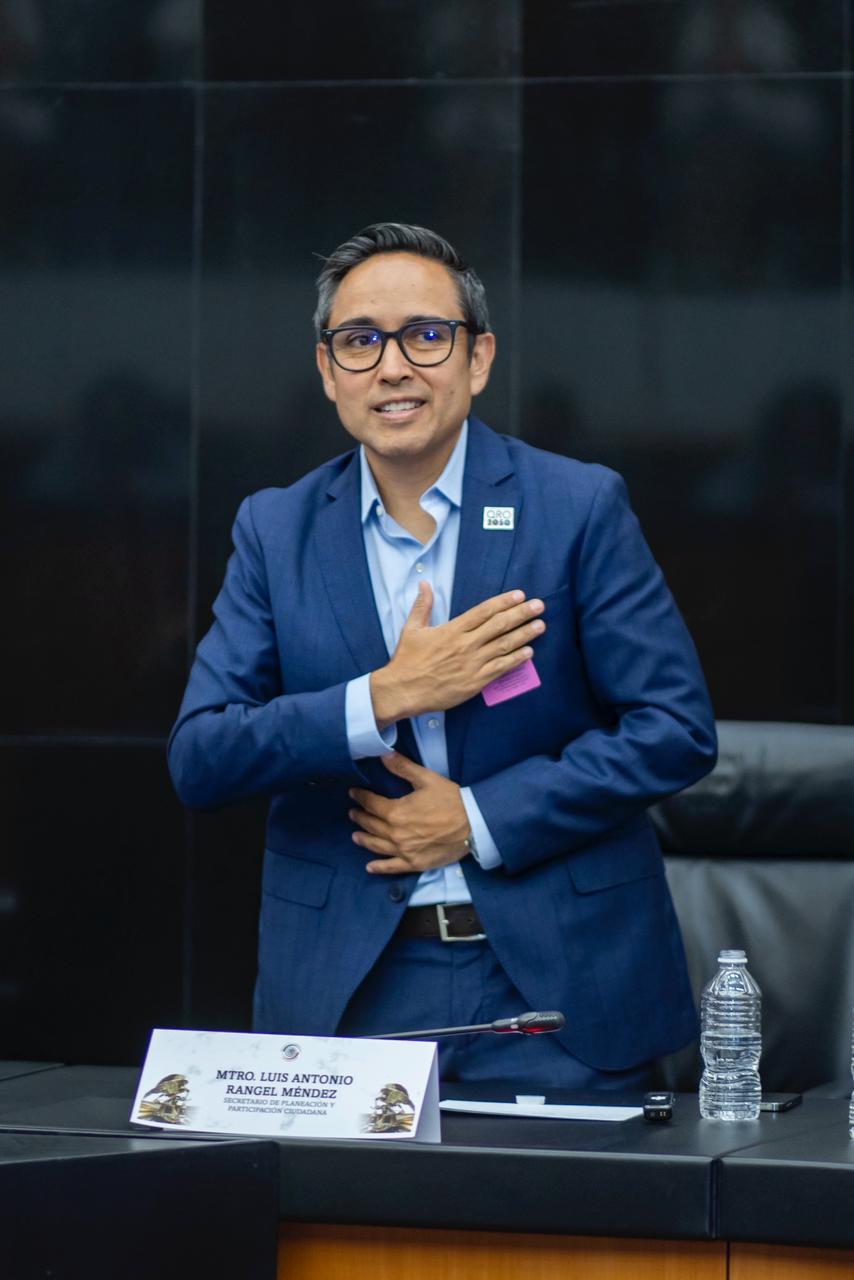 presentación de vision del futuro en el senado