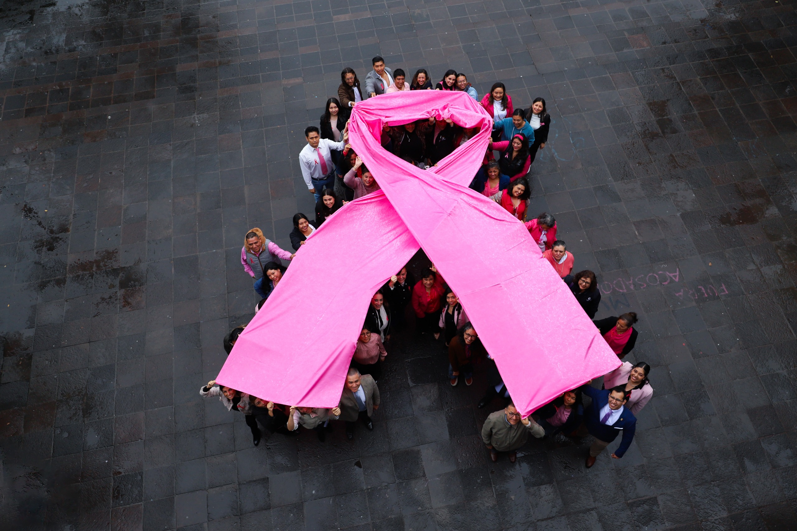 UAQ impulsa jornada rosa contra el cáncer