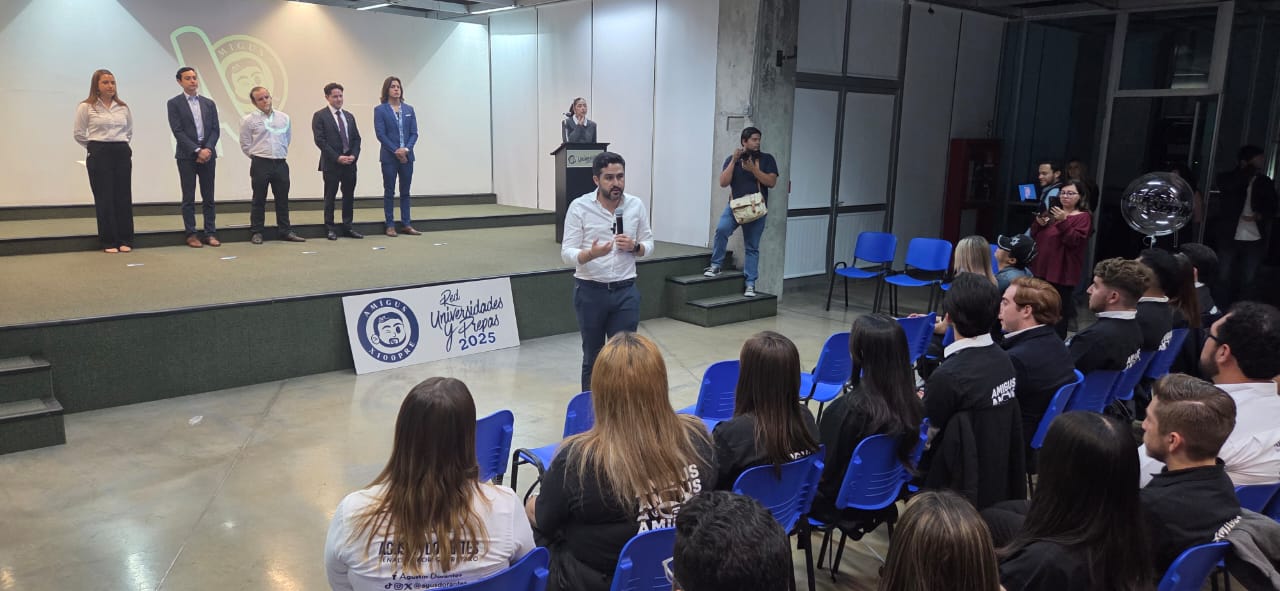 Vayan por sus sueños y construirán el mejor Querétaro de la historia: A. Dorantes