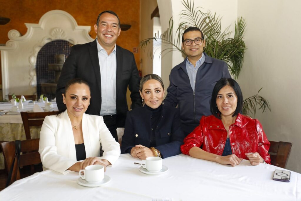 EL Café y el PAN ¿En venta?