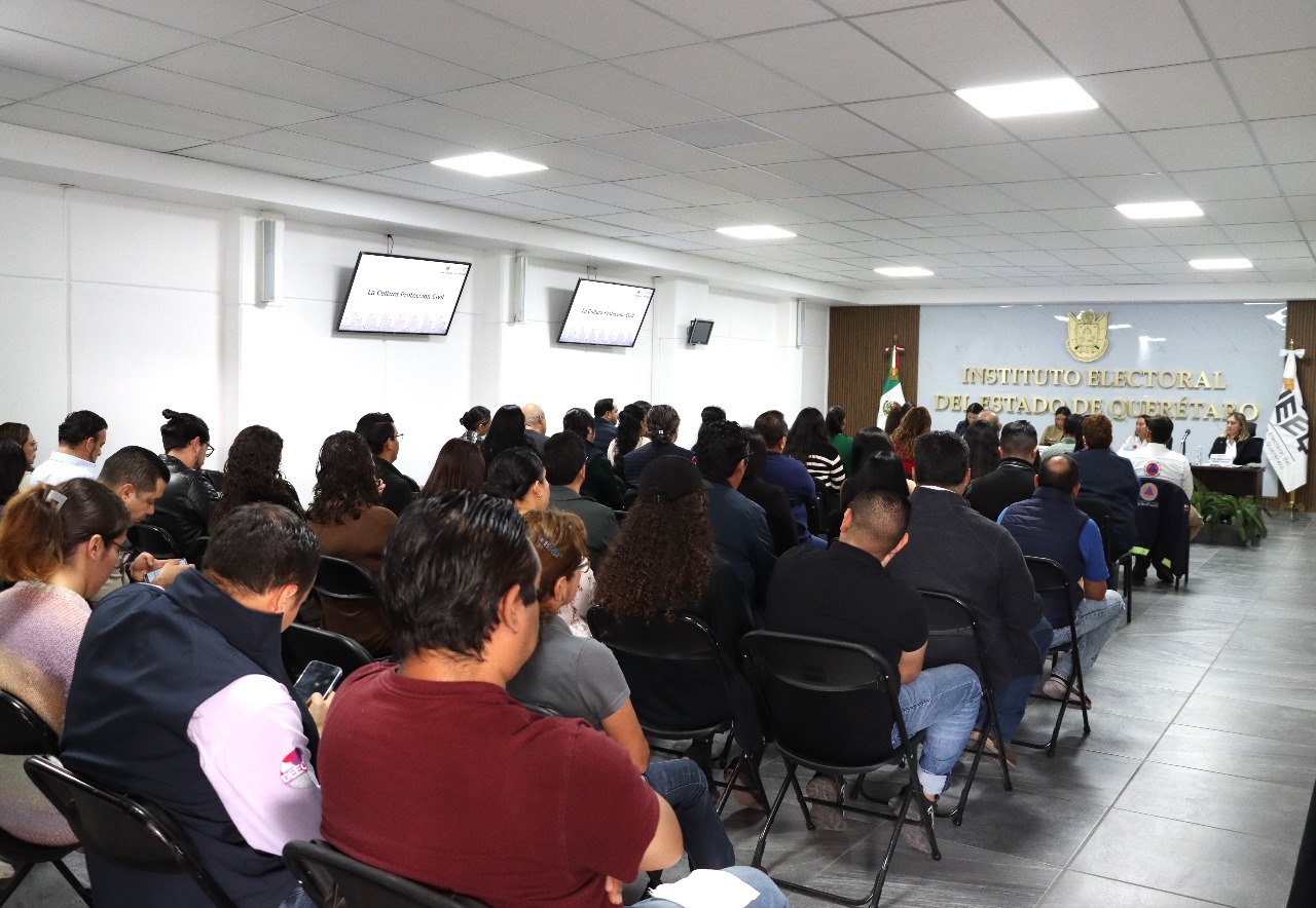 IEEQ capacita a personal para fortalecer cultura de protección civil