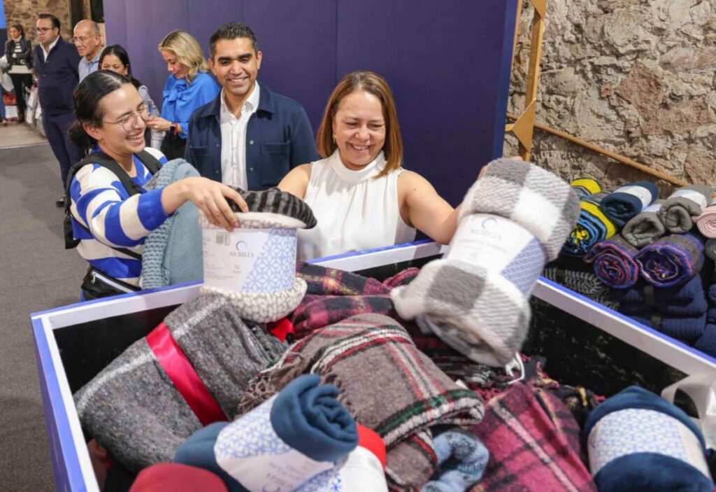 DIF Corregidora invita a seguir donando cobijas; la meta es reunir más de 9 mil