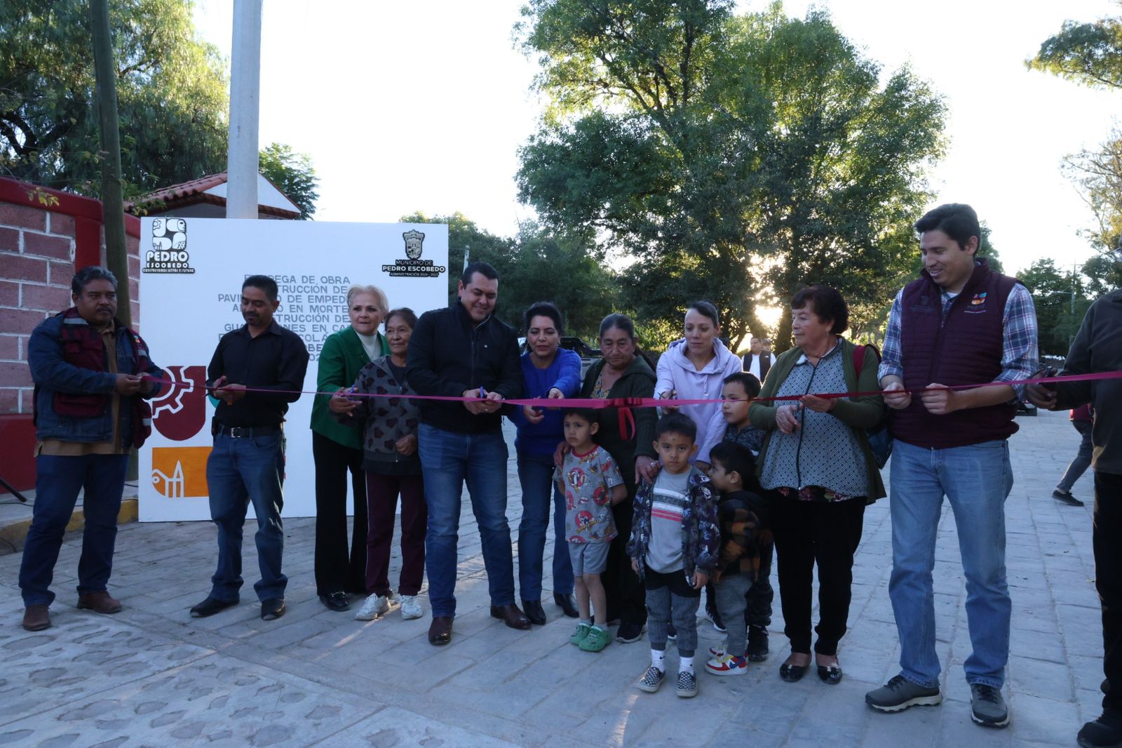 Nava atiende rezago histórico en Lira