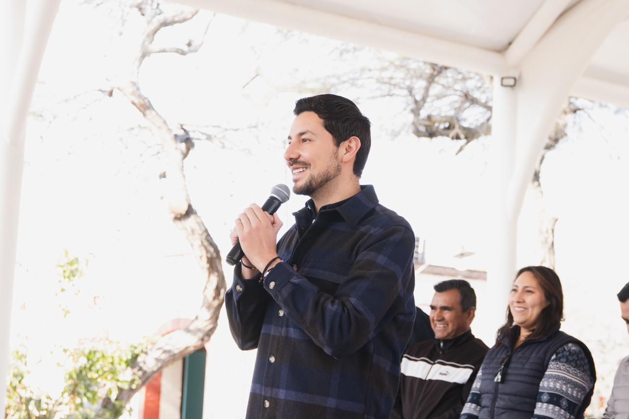 TX impulsa a taxistas con el programa “Prosperidad sobre Ruedas”