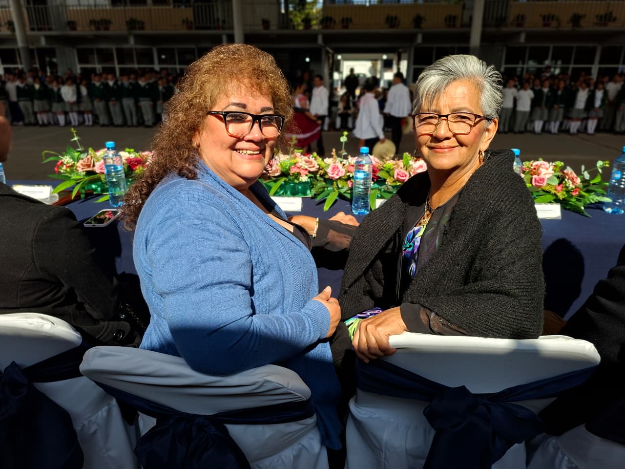 Jubilación de Sara Elena y María de Lourdes en la Secundaria "Antonio Caso"