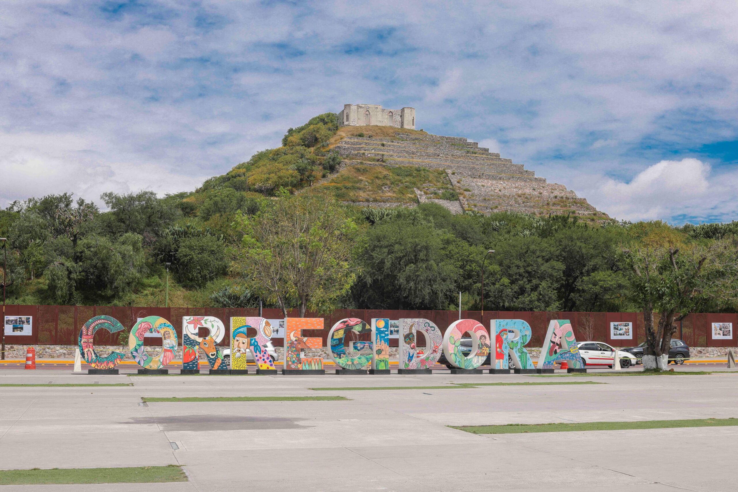 Corregidora Fortalece su identidad cultural y turística en FITUR 2026