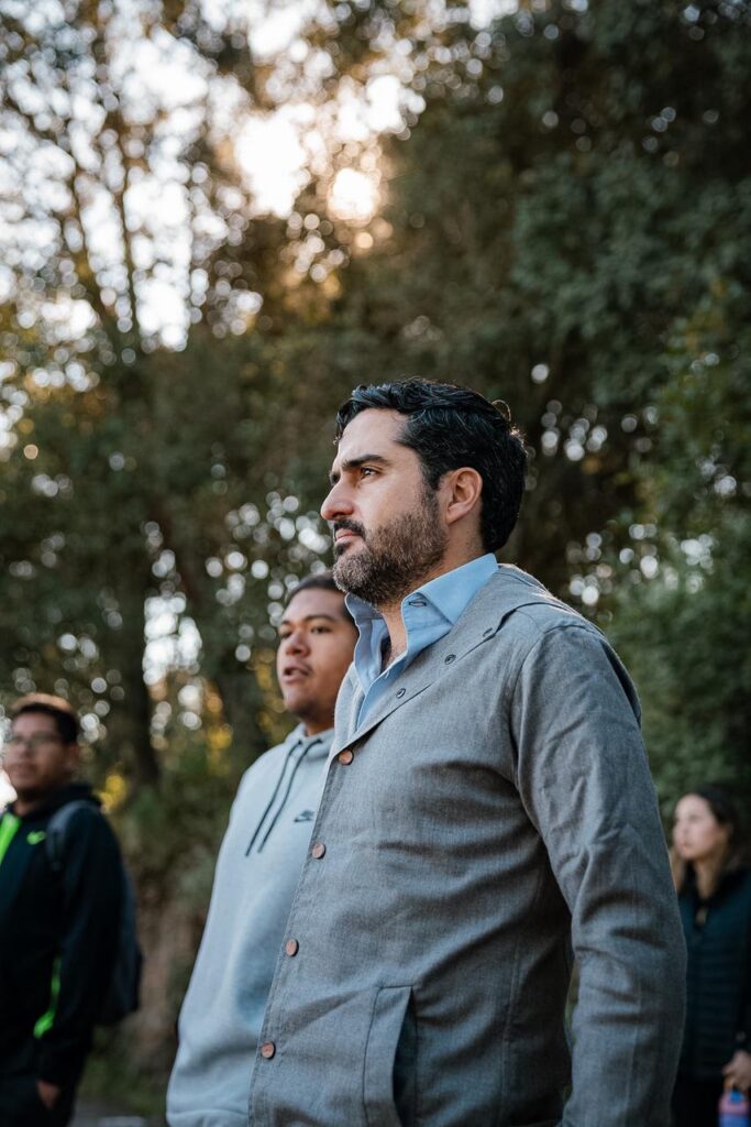 Agustín Dorantes llama a jóvenes a involucrarse en los temas de su comunidad