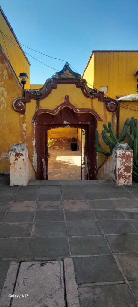 La Casa del Faldón: historia, poder y leyenda en Querétaro