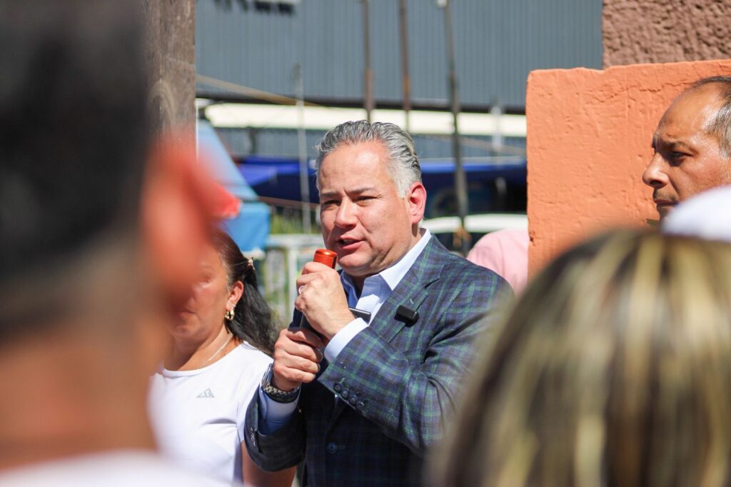 Busca Santiago Nieto unidad de la 4T rumbo a la gubernatura de Querétaro