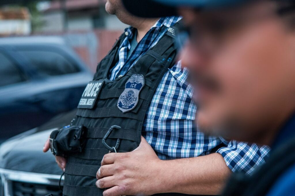 México exige investigación por muerte de connacional bajo custodia del ICE