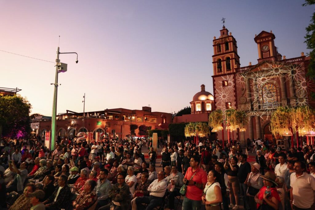 Exitoso el Festival El arte de nuestras raíces