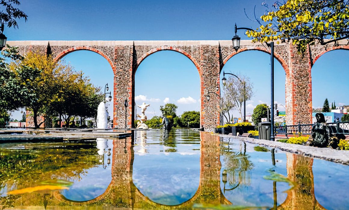 Preparan festejos por los 300 años de Los Arcos en Querétaro: Felifer Macías