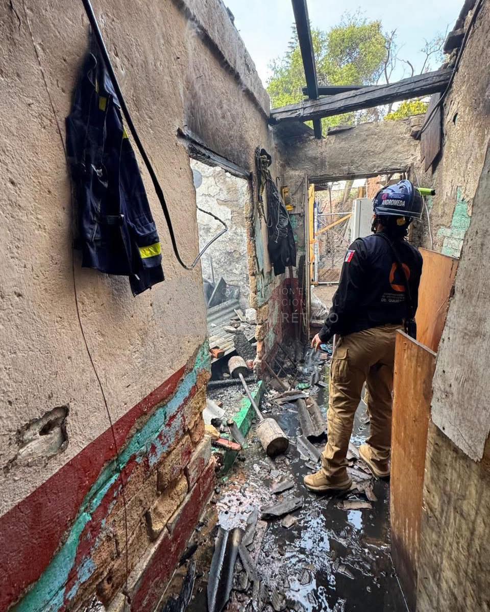 Atienden incendio en vivienda de San Francisquito, Querétaro