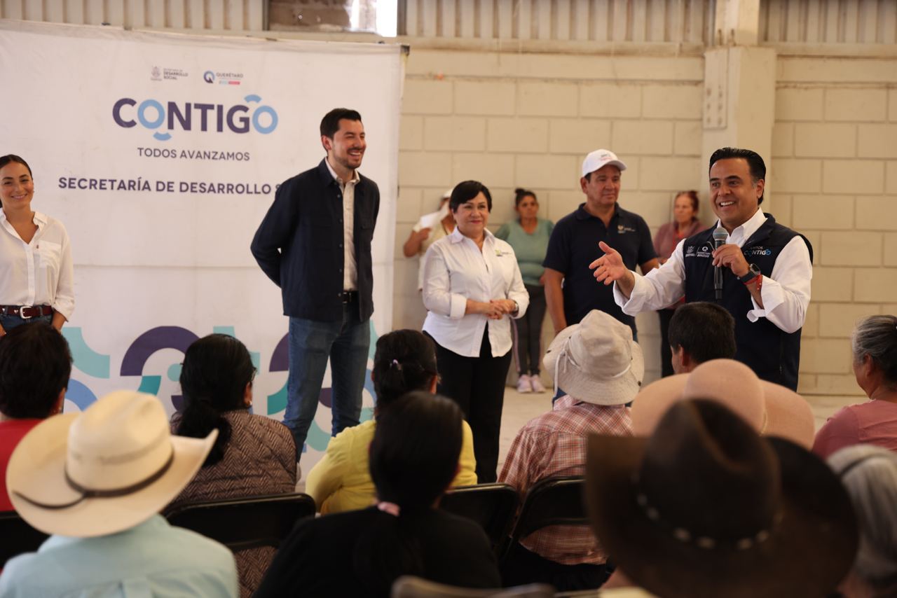 Luis Nava entrega obra urbana en Tequisquiapan por 3.2 mdp