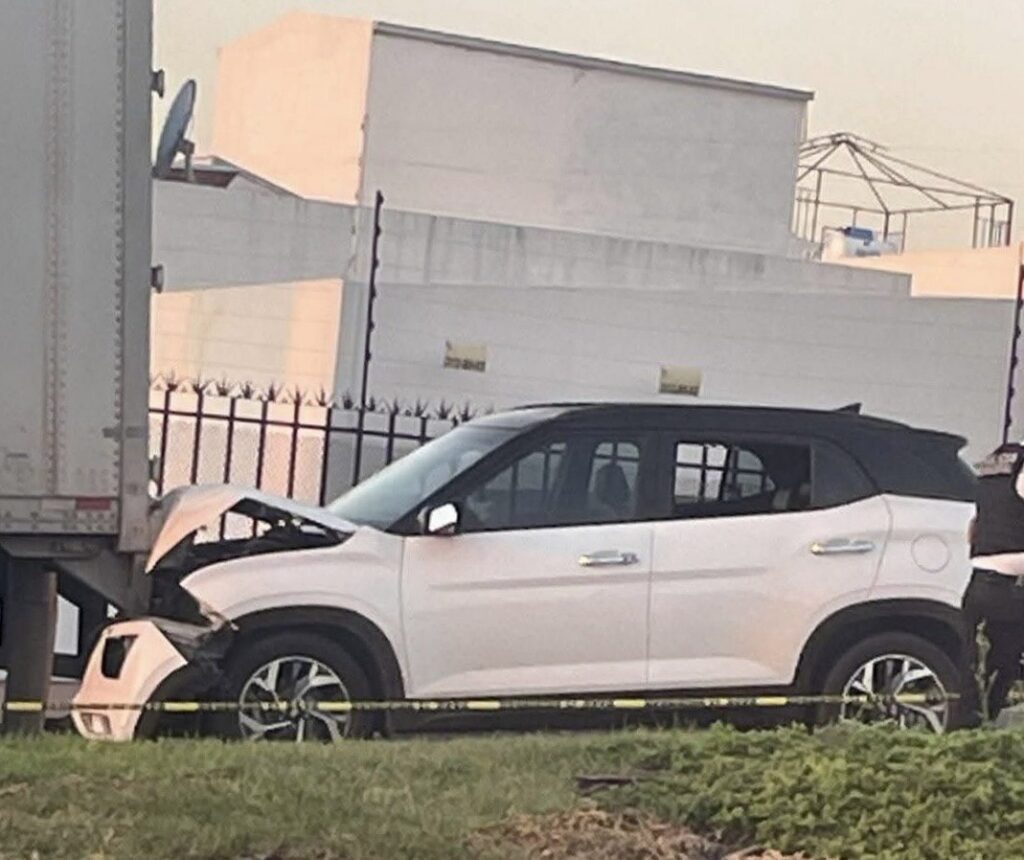 Muere conductor tras choque en fraccionamiento Viñedos