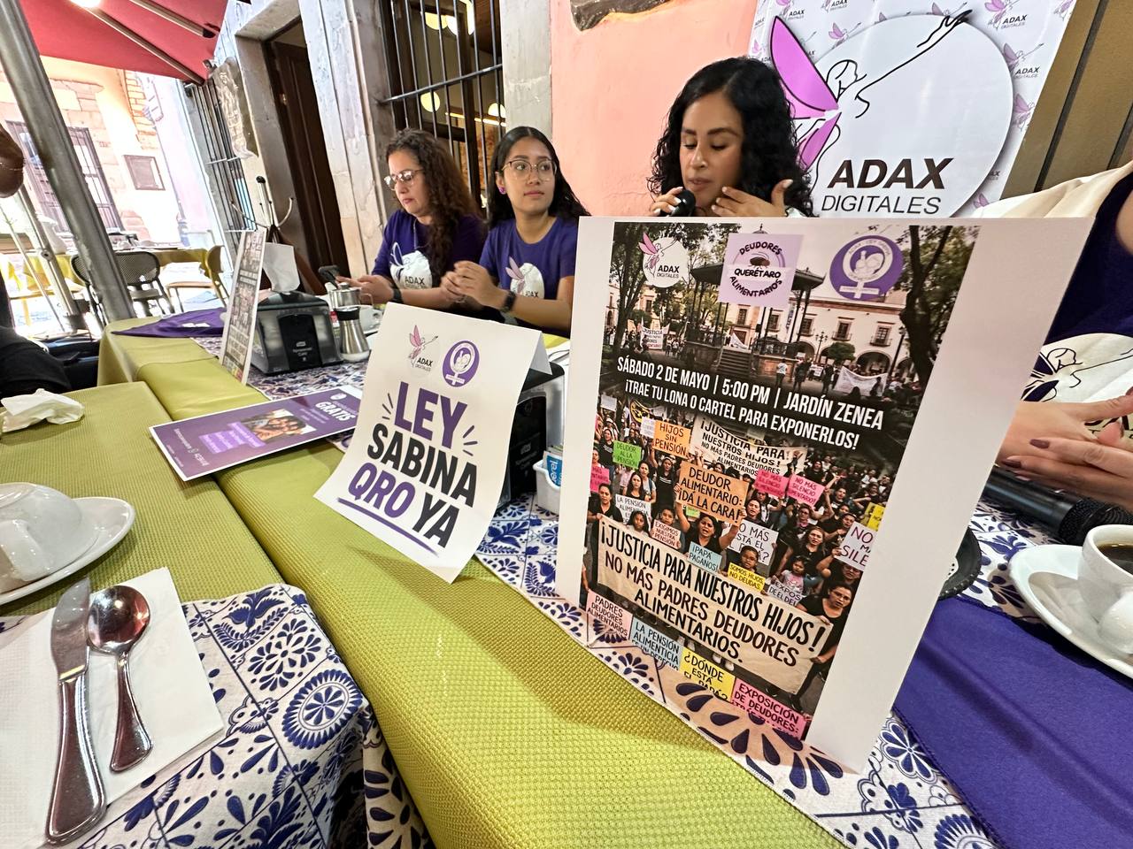 Tendedero de deudores alimentarios en Jardín Zenea