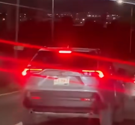 Detienen a mujer ebria tras choque en Bernardo Quintana