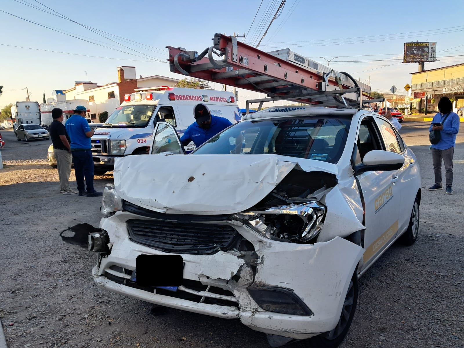 Dos heridos por choque en carretera San Juan-Xilitla