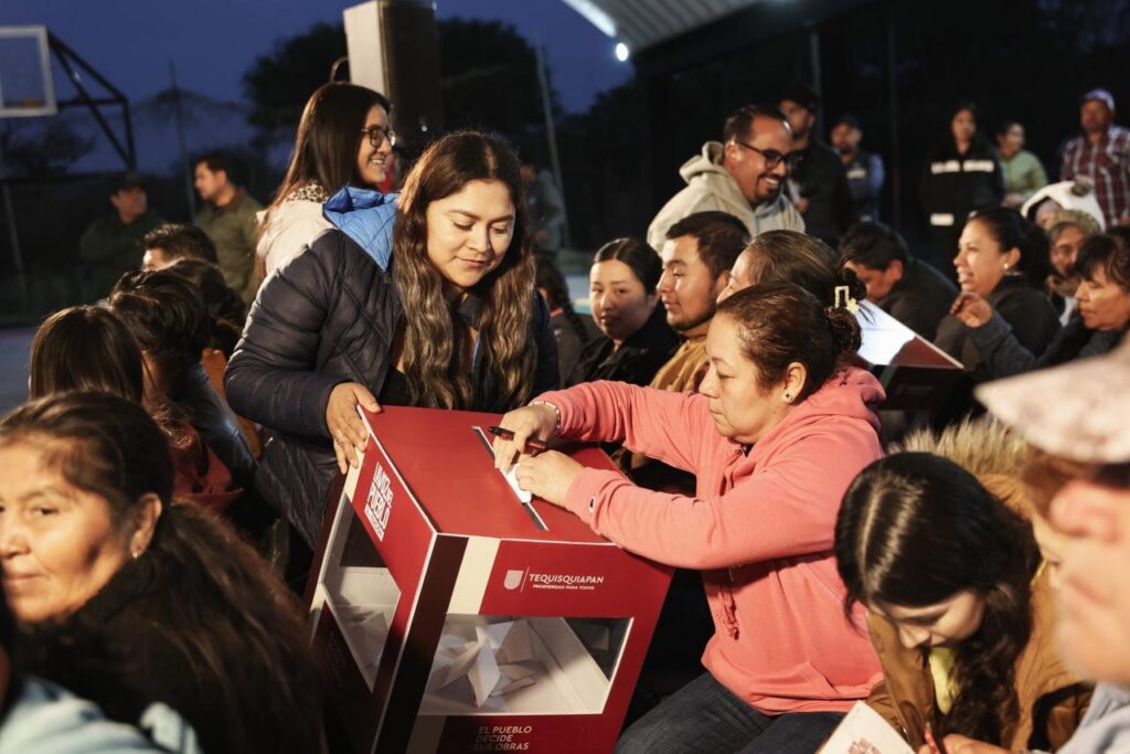 Eligen habitantes de Fuentezuelas y La Laja obras para sus comunidades