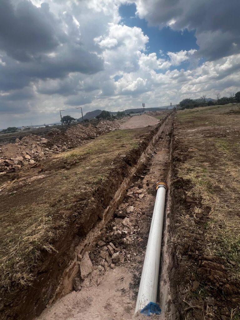 Obras del tren Méx–Qro dejarán sin agua a la zona oriente de San Juan del Río
