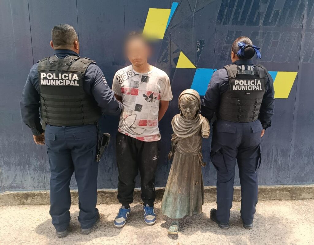 Detienen a persona por robo de escultura