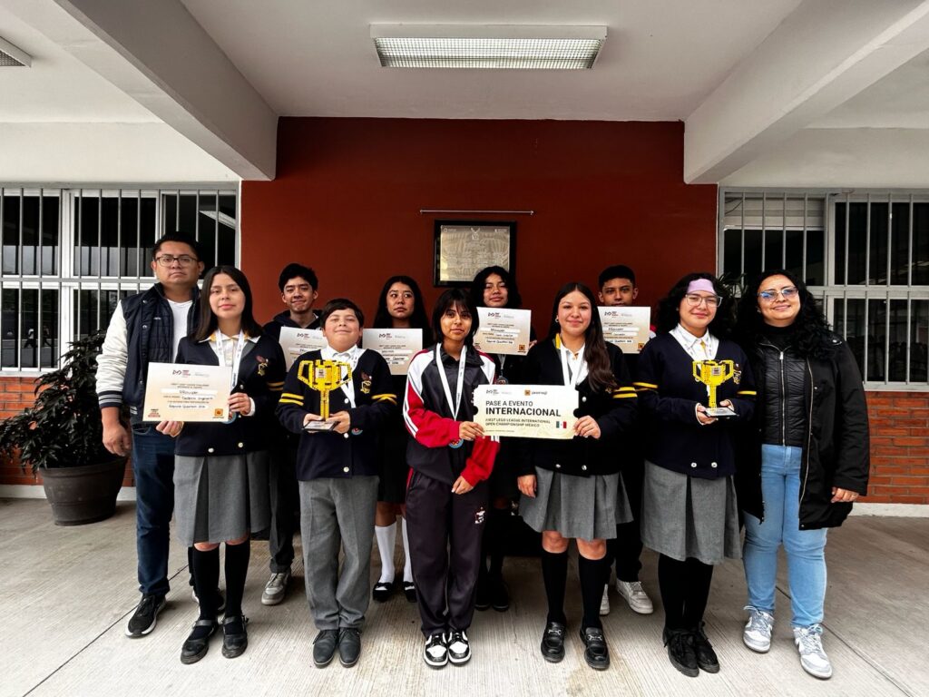 Secundaria de San Juan gana nacional de robótica