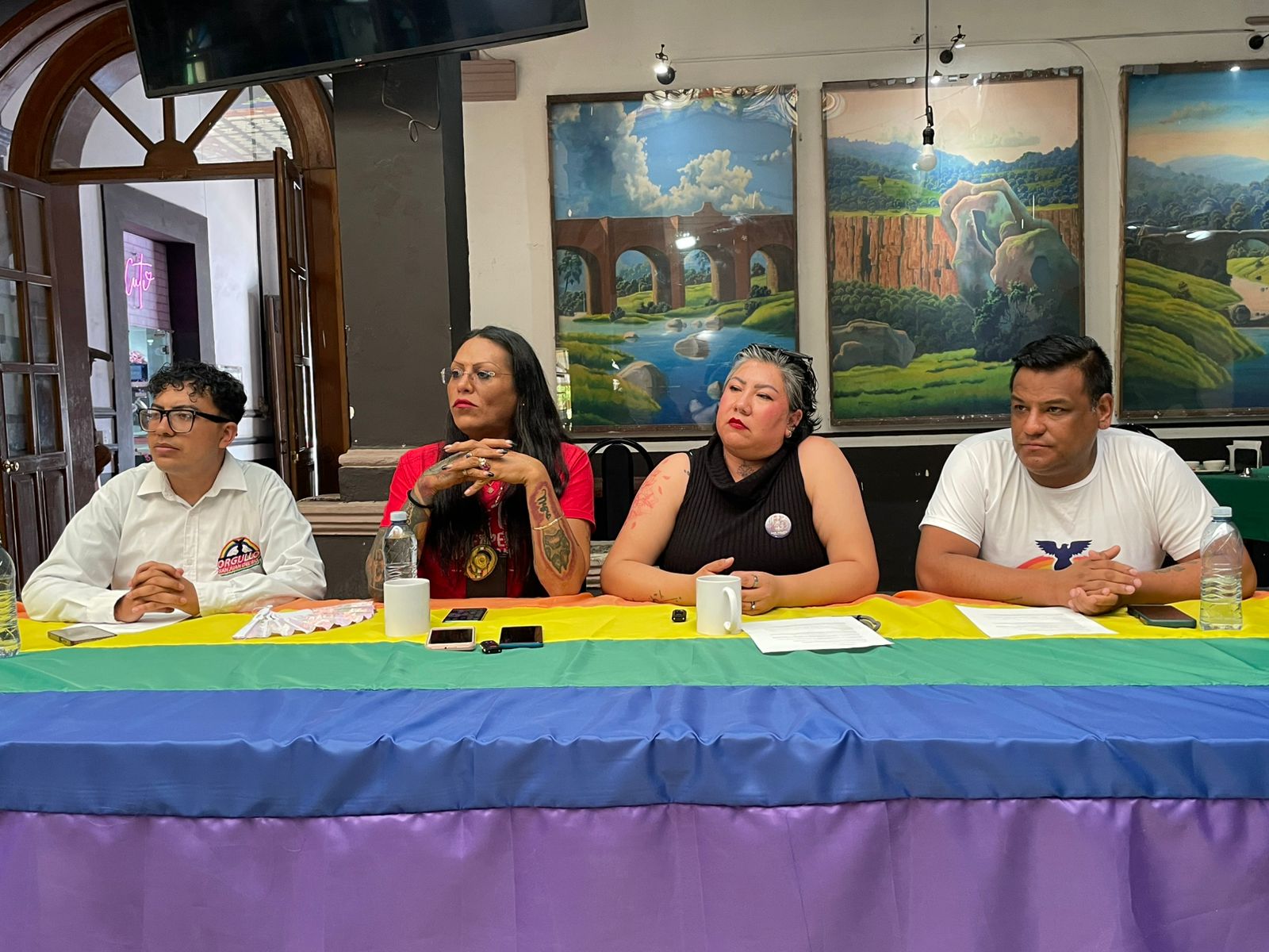 Colectivos LGBT+ decepcionados por voto de Memo Vega