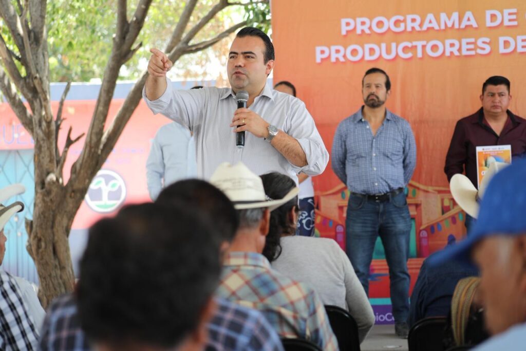 En Colón se entregan 20 mil Raquetas de Nopal Forrajero