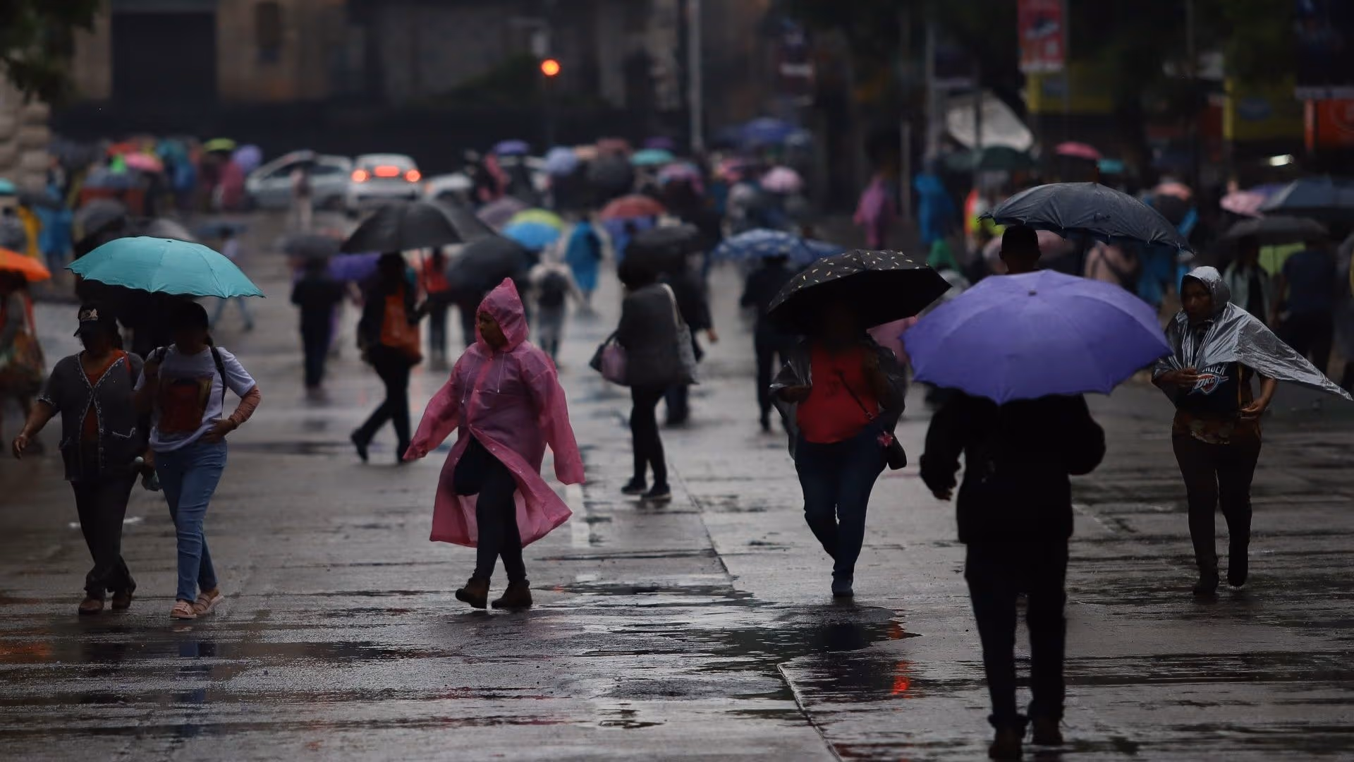Pronostican lluvias intensas en CDMX y Edomex este martes