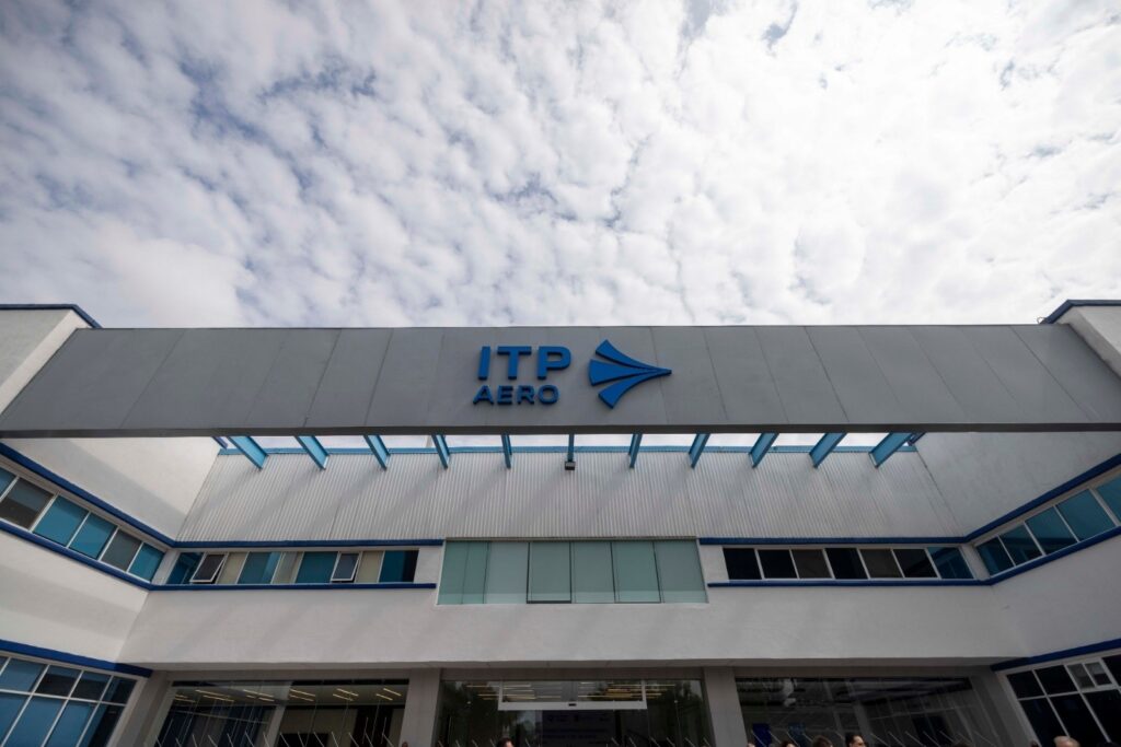Kuri encabeza inauguración de la ampliación de ITP Aero