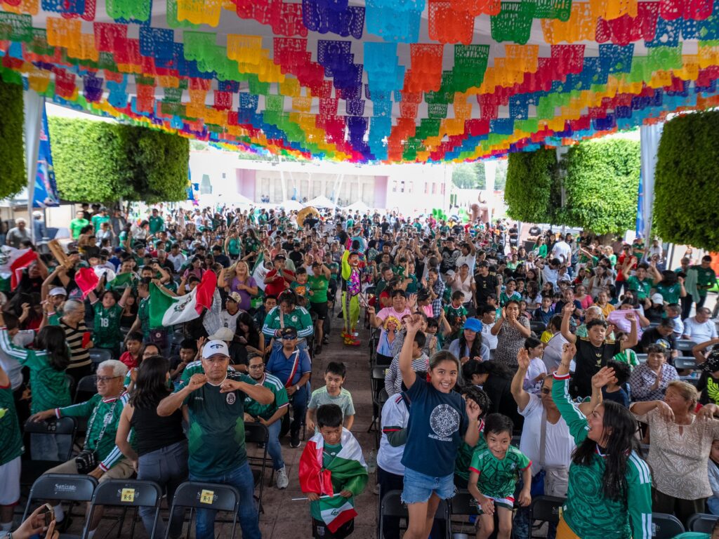 En El Marqués cientos de familias en la jornada “Vive el Futbol”