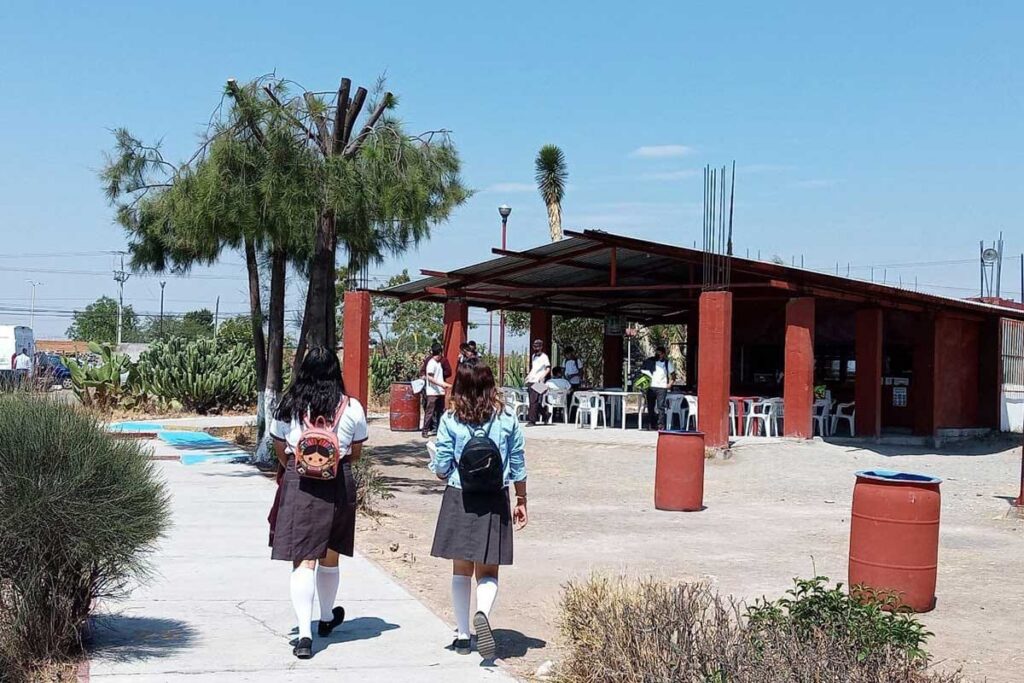 Bachillerato Incluyente llegará a San Juan del Río el próximo semestre