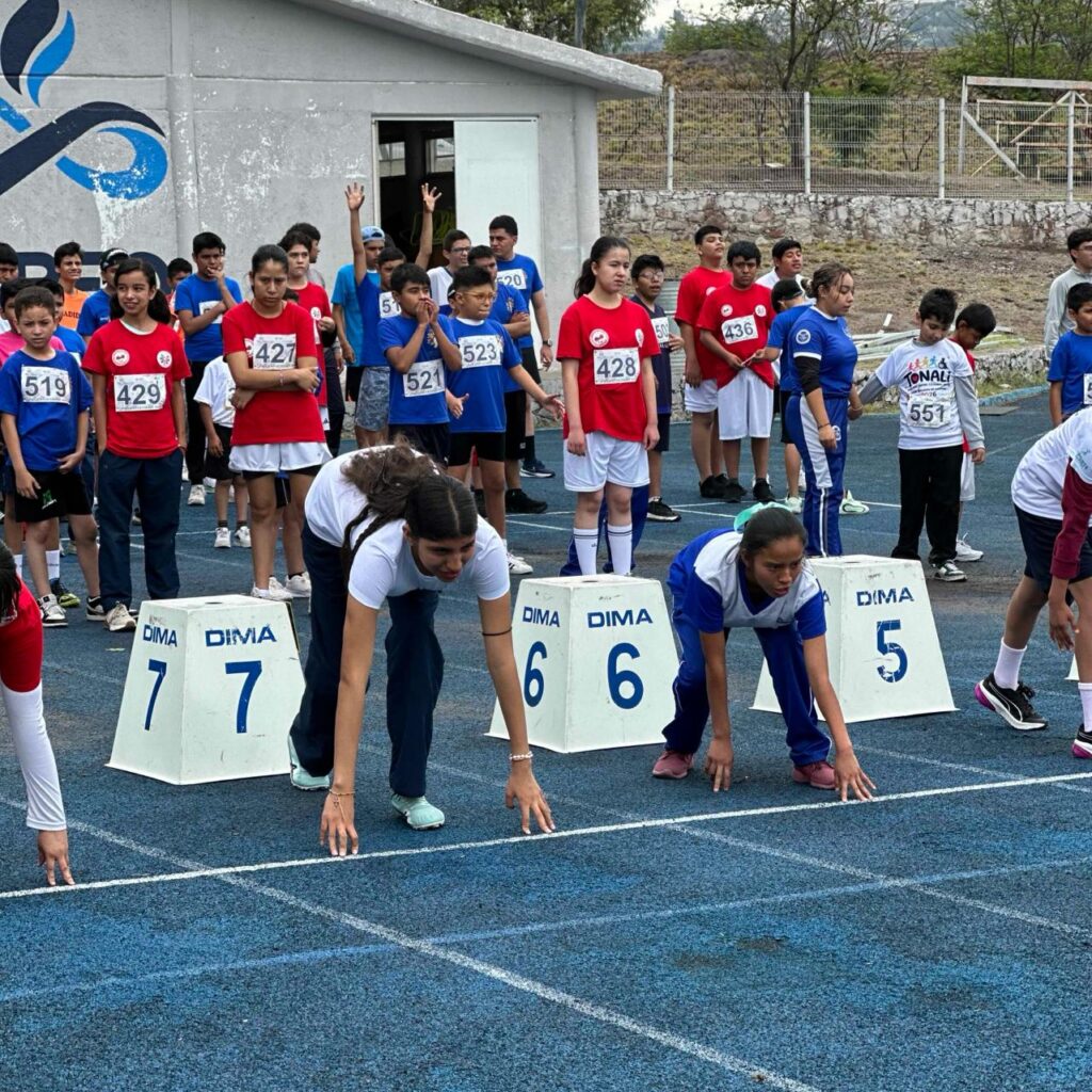 Compiten 280 alumnos en atletismo adaptado