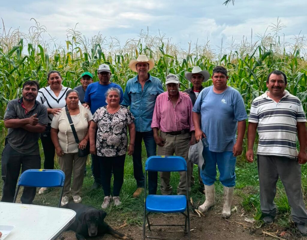 Encabeza Mario Calzada encuentro ciudadano en El Marqués