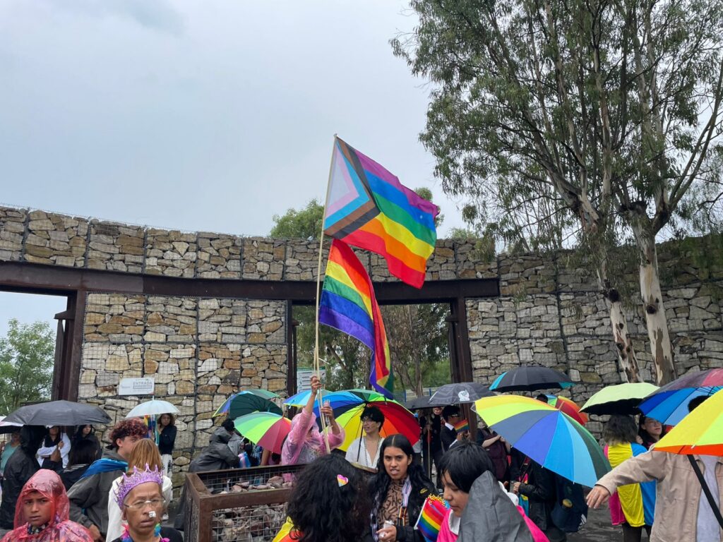 Presunta discriminación laboral contra personas LGBT+ en San Juan del Río