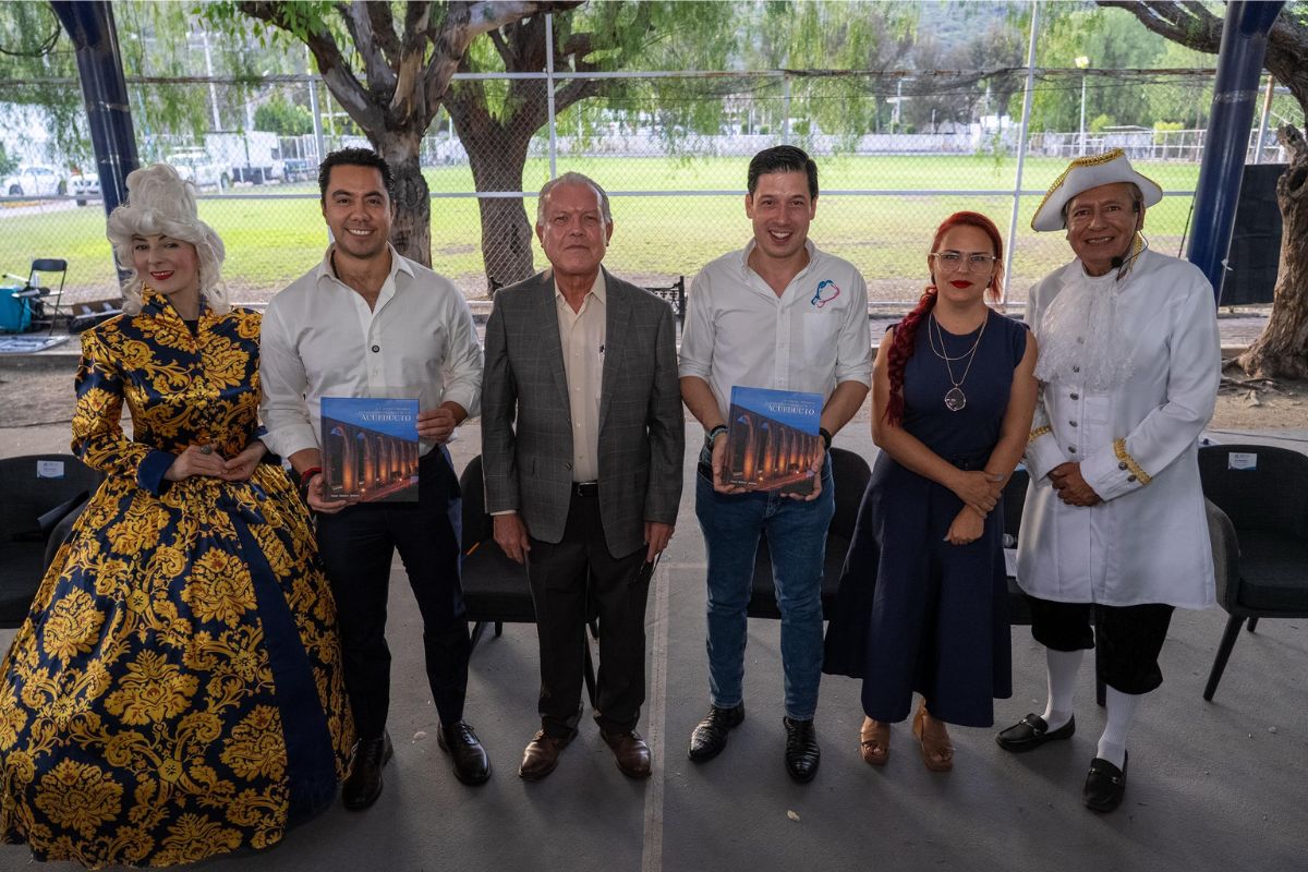 Libro conmemora 300 años del Acueducto de Querétaro