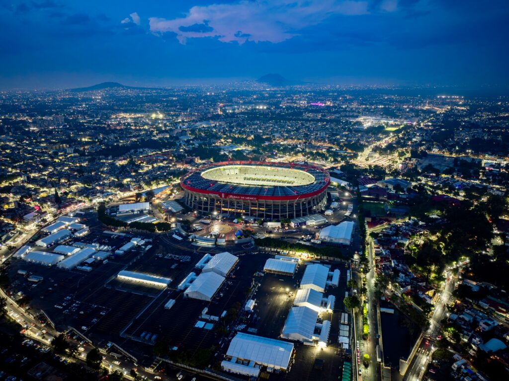 México inaugura por tercera vez la Copa Mundial FIFA