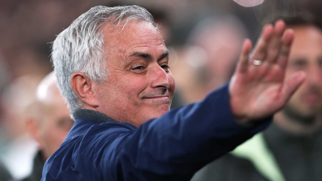 Mourinho regresaría al Real Madrid con Florentino Pérez